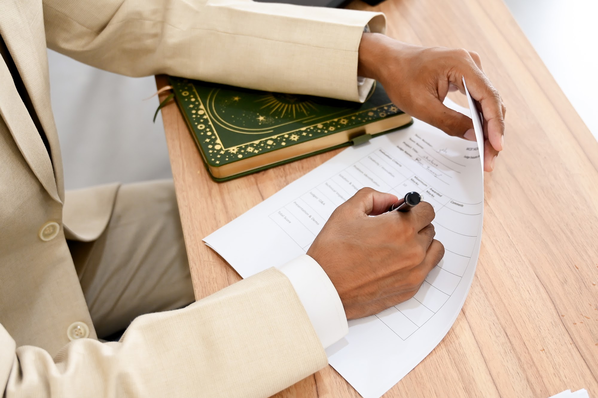 Marking score diaries during presentations